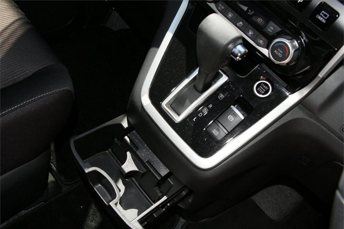 2016 Nissan Serena Highway Star (s-hybrid)-10