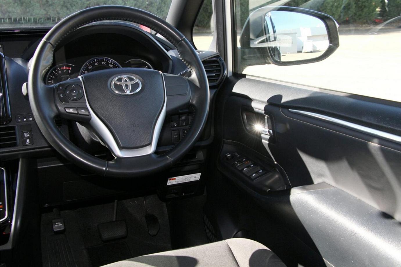 2017 Toyota Esquire Xi (welcab)-18 2017 Toyota Esquire Xi (welcab)-18