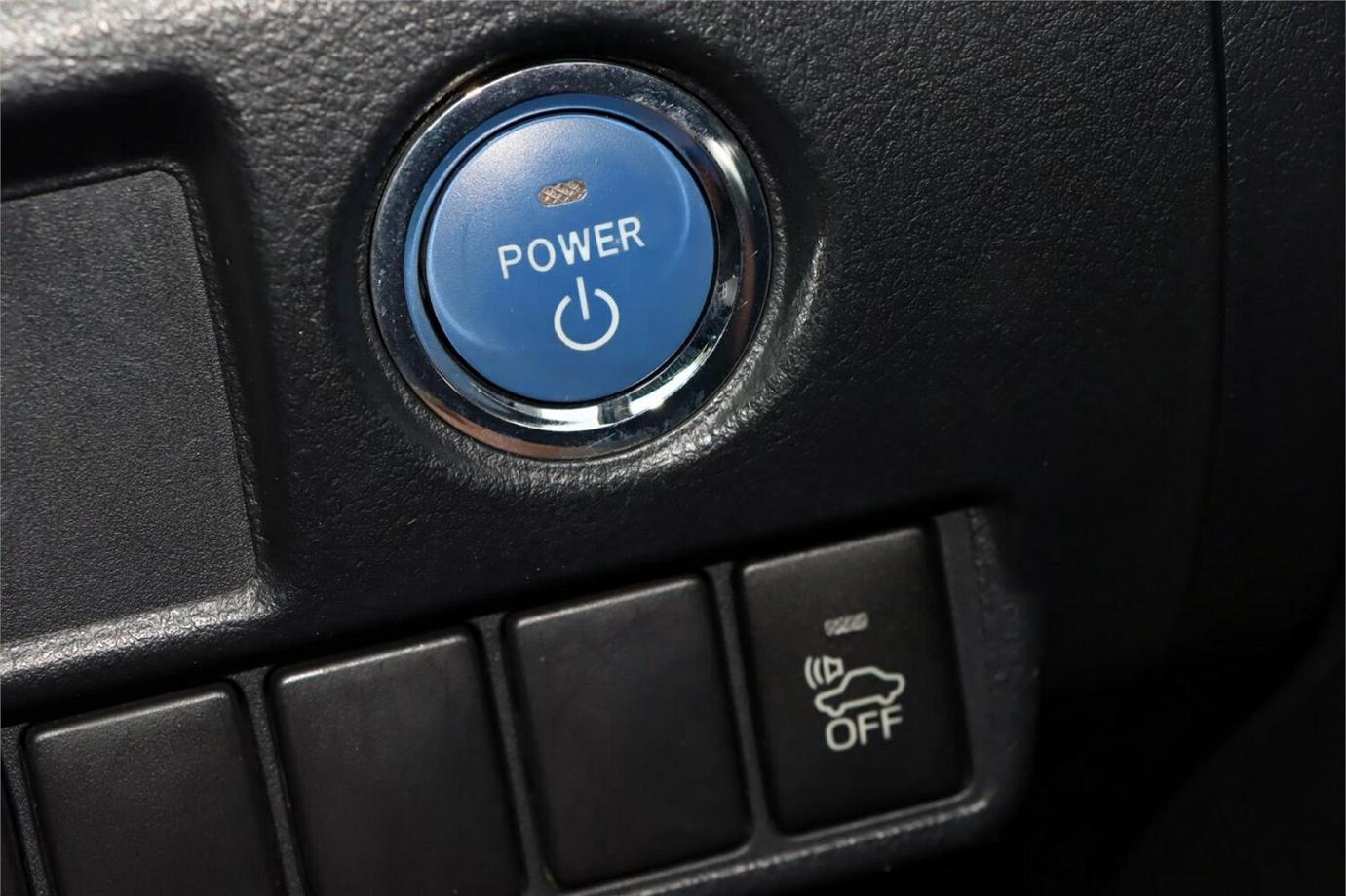 2014 Toyota Sai S C Package (hybrid)-10