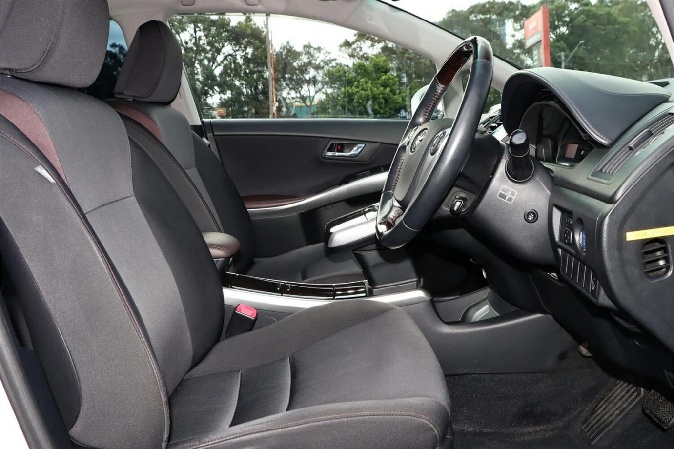 2014 Toyota Sai S C Package (hybrid)-20