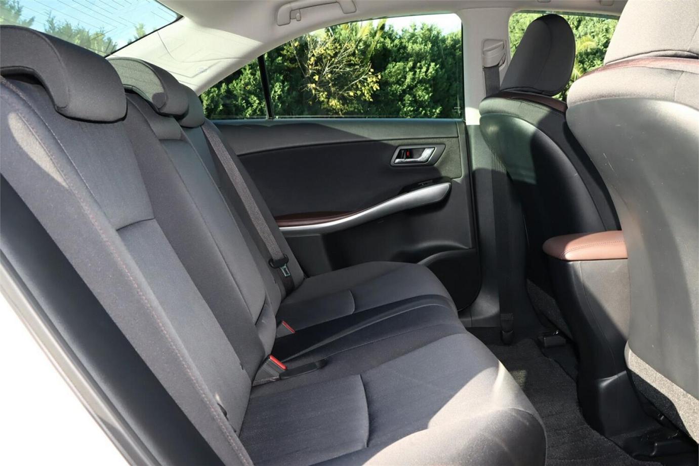 2014 Toyota Sai S C Package (hybrid)-2
