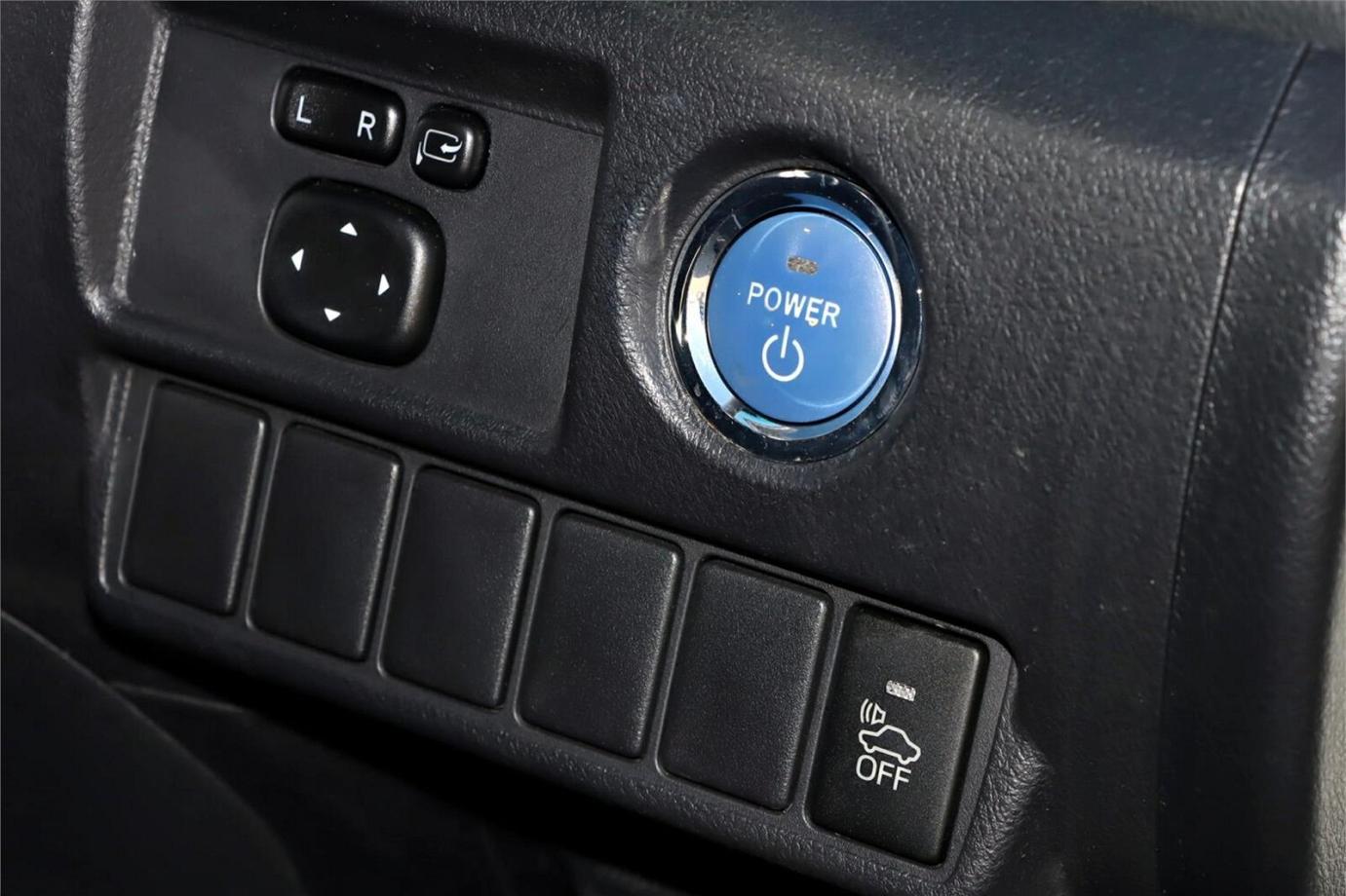 2014 Toyota Sai S C Package (hybrid)-13