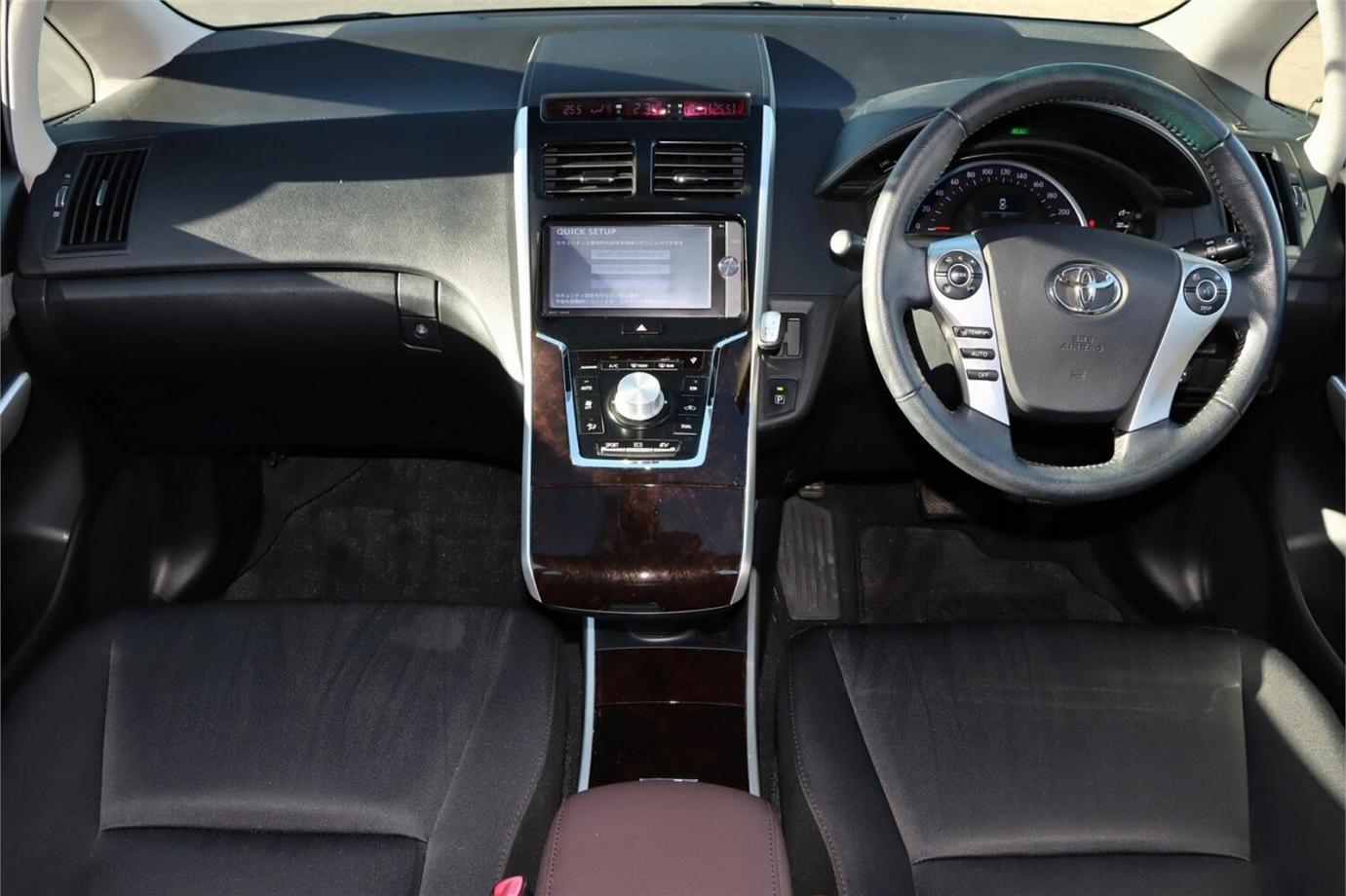 2014 Toyota Sai S C Package (hybrid)-17