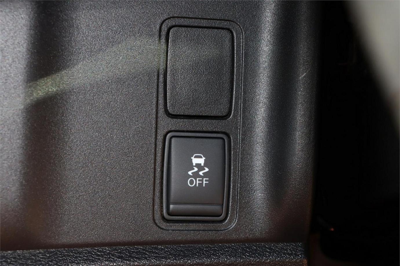 2017 Nissan Serena Highway Star (s-hybrid)-8