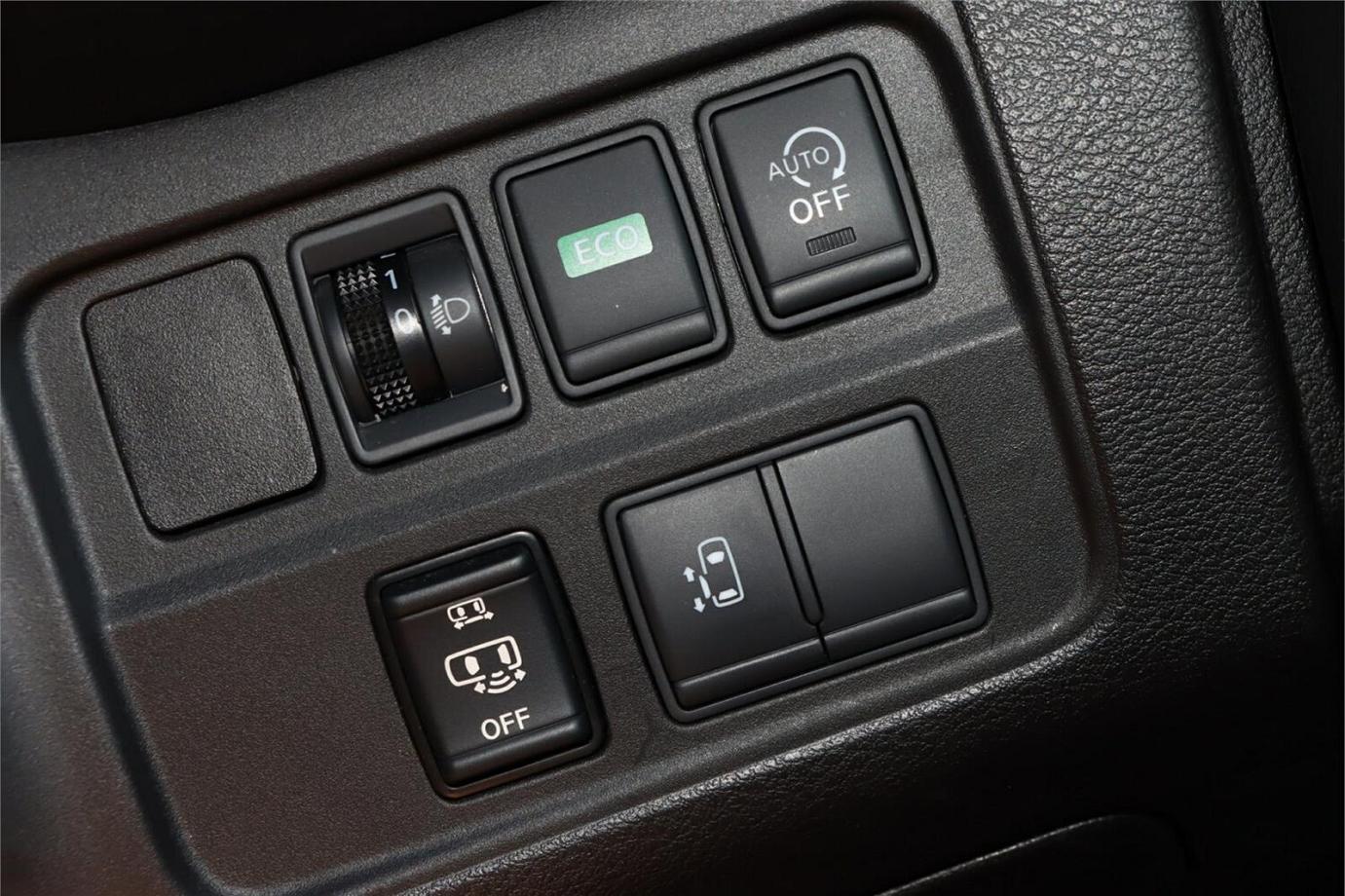 2017 Nissan Serena Highway Star (s-hybrid)-10
