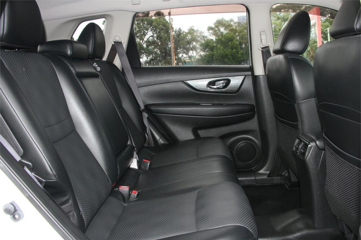 2015 Nissan X-trail 20x (hybrid)-1