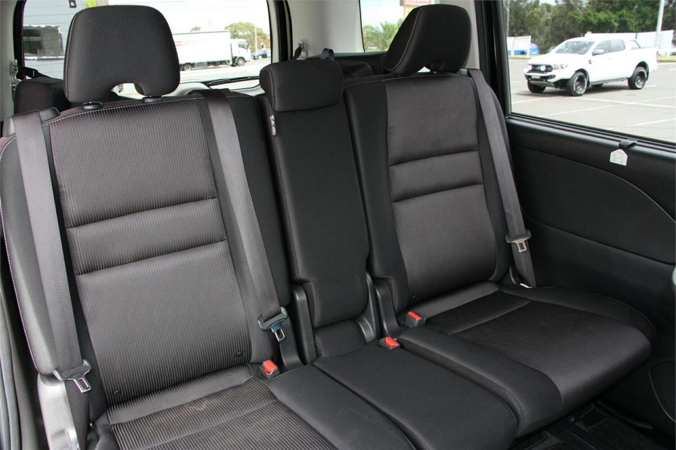 2017 Nissan Serena Highway Star (s-hybrid)-2