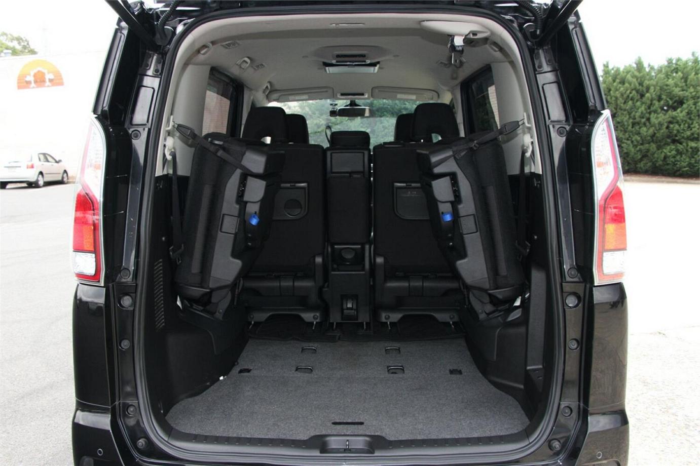 2017 Nissan Serena Highway Star (s-hybrid)-12