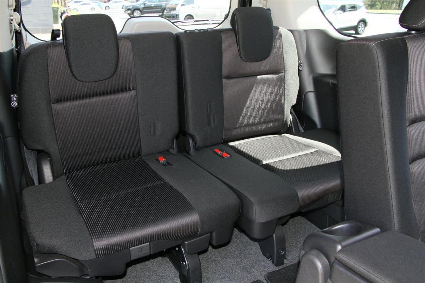 2018 Nissan Serena Highway Star V Selection (s-hybrid)-4