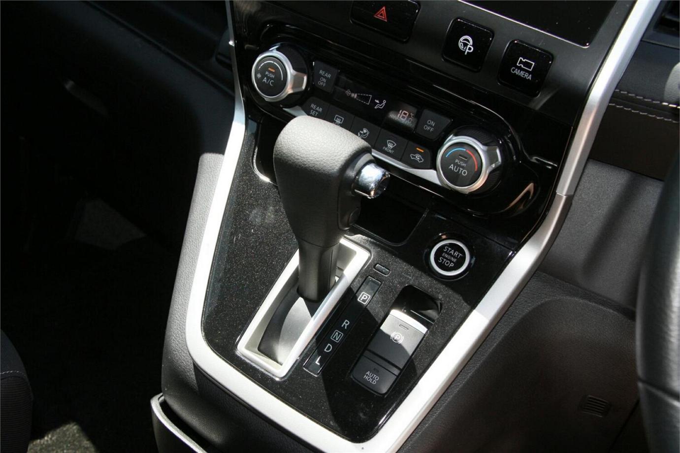2018 Nissan Serena Highway Star V Selection (s-hybrid)-9