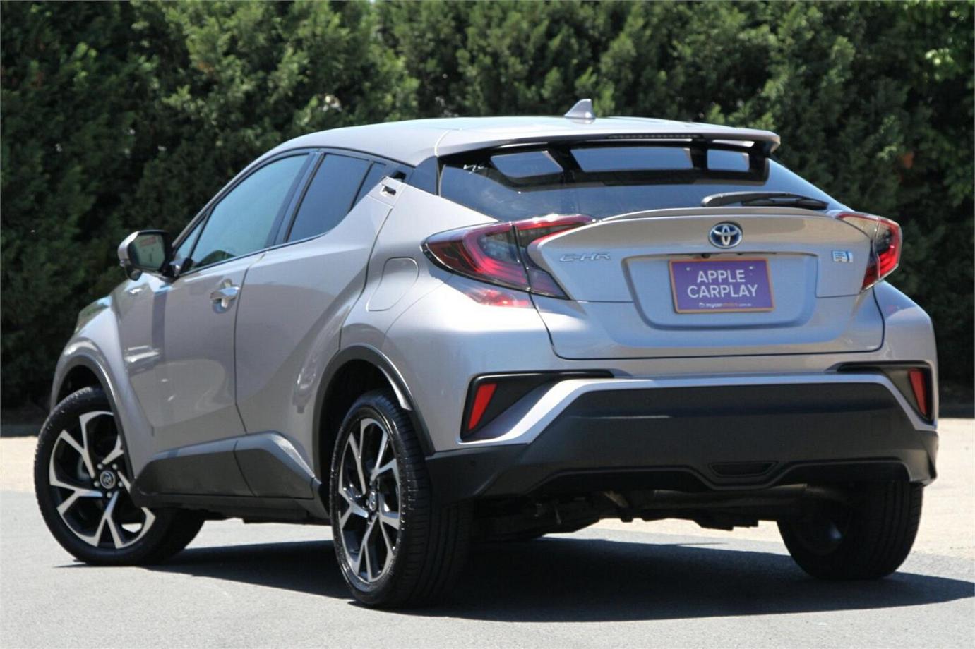 2017 TOYOTA C-HR G (HYBRID)-24