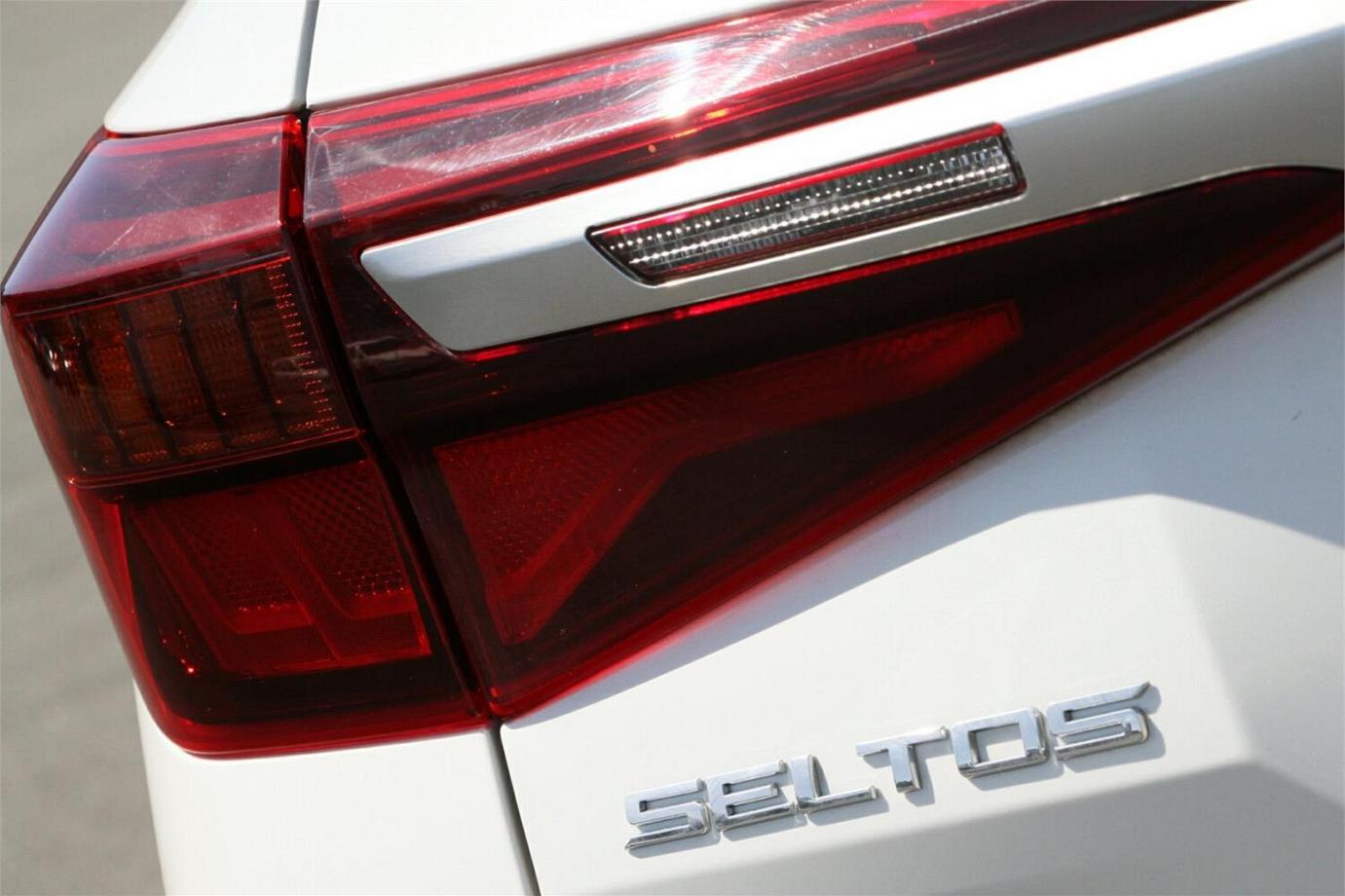 2020 Kia Seltos Sport-17