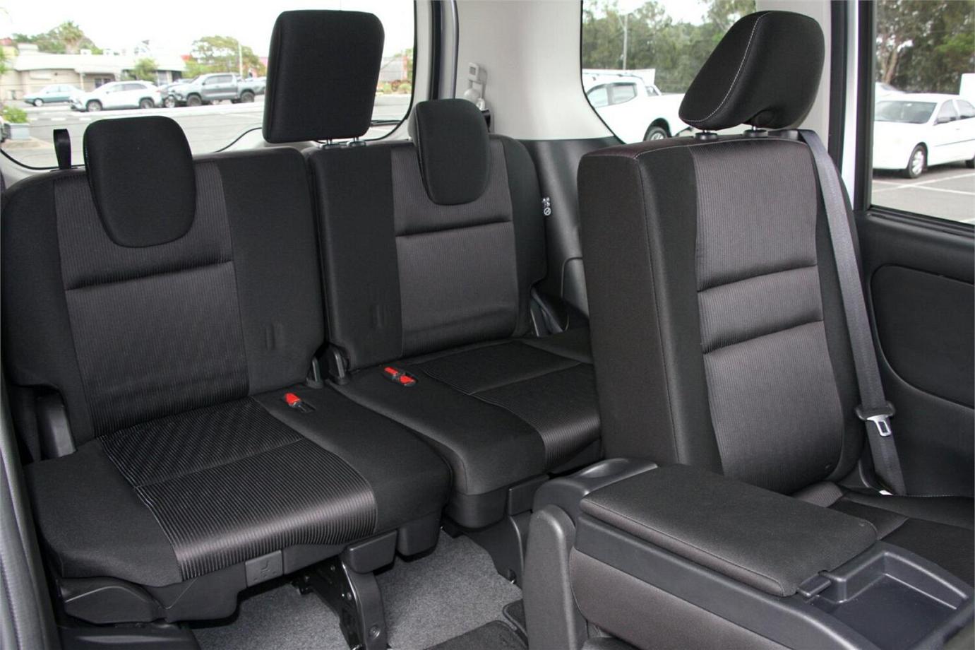2017 Nissan Serena Highway Star (s-hybrid)-3
