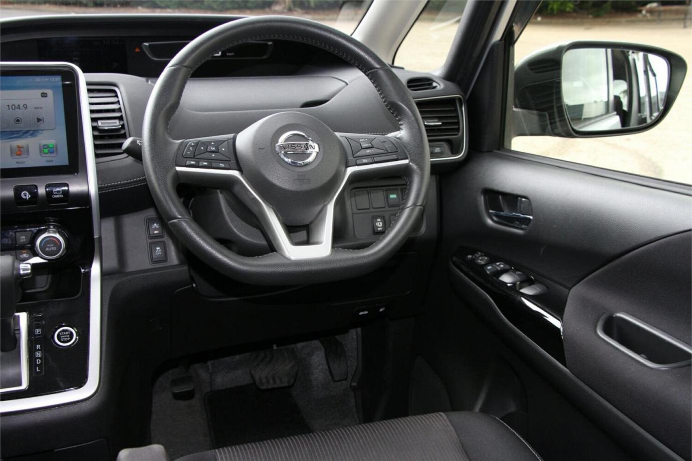 2017 Nissan Serena Highway Star (s-hybrid)-15