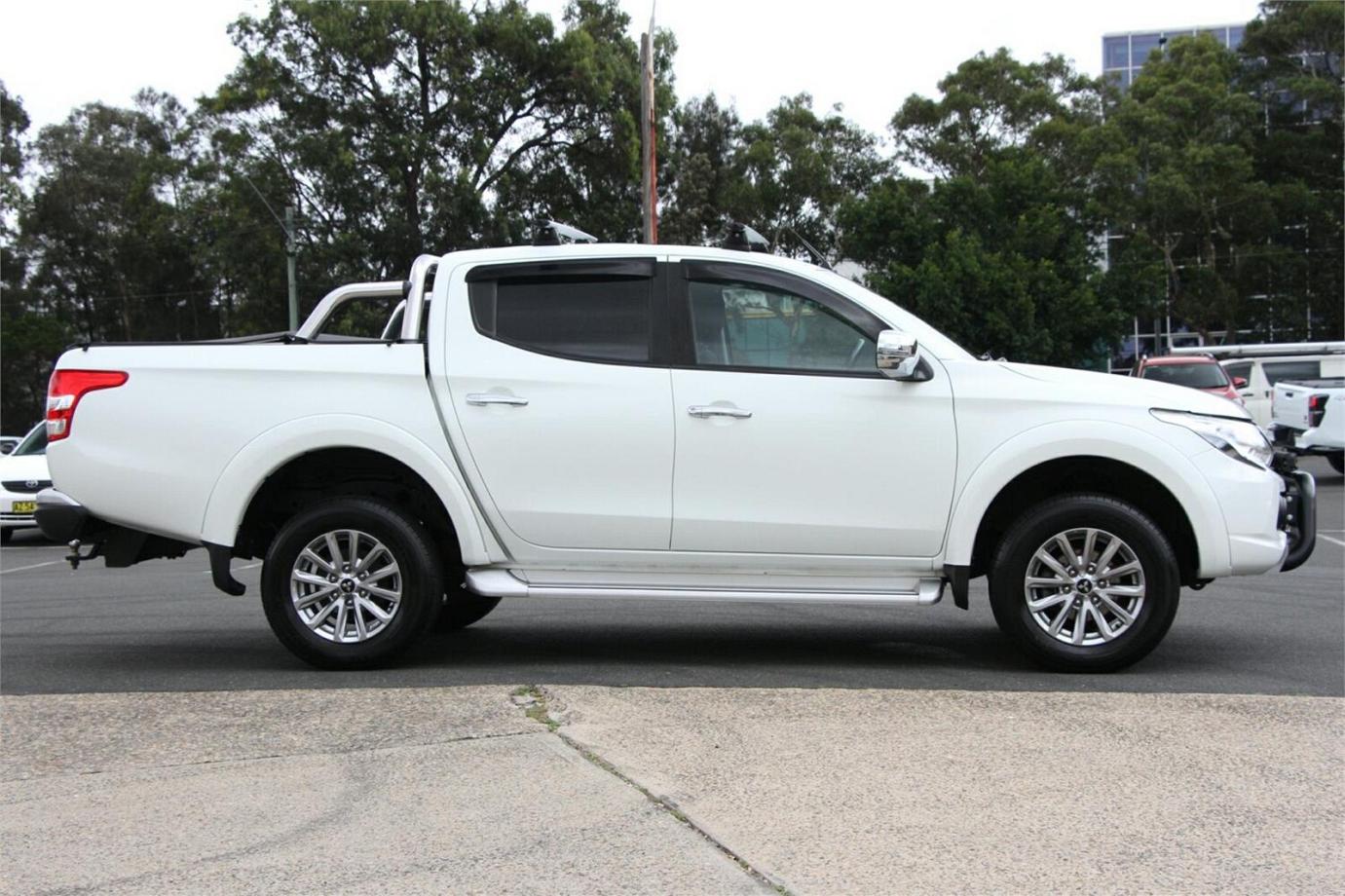 2018 Mitsubishi Triton Gls-13