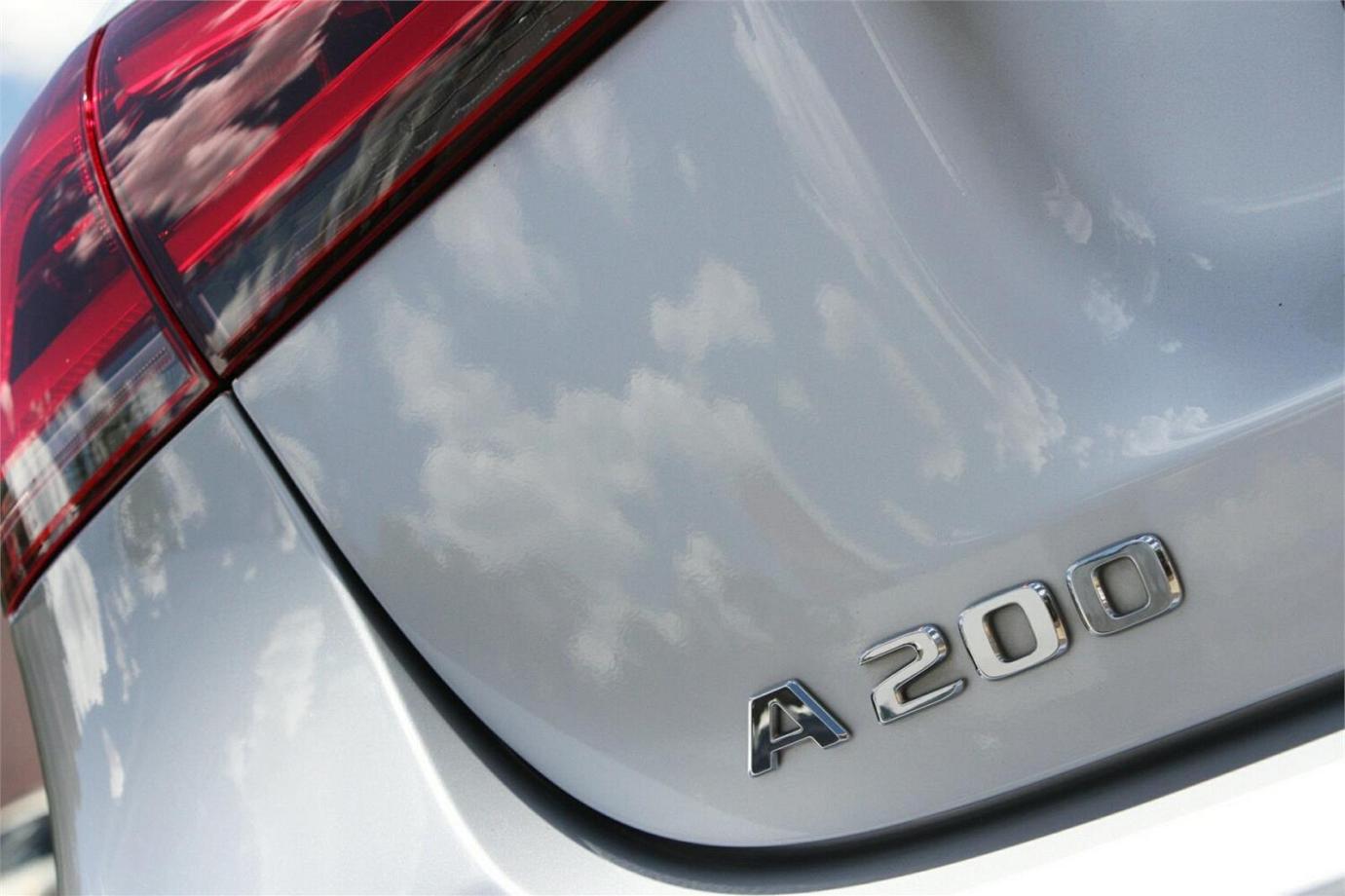 2018 Mercedes-benz A-class A200-16