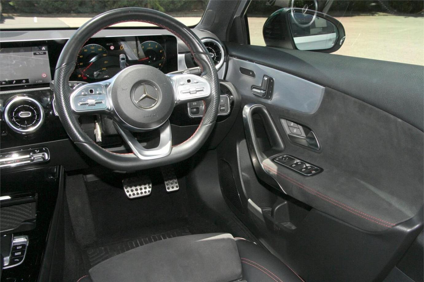2018 Mercedes-benz A-class A200-21