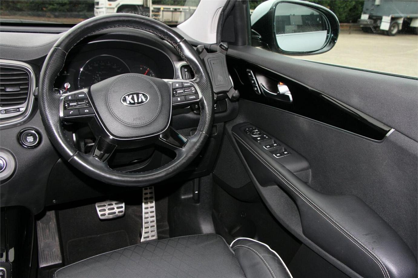 2020 Kia Sorento Gt-line-25