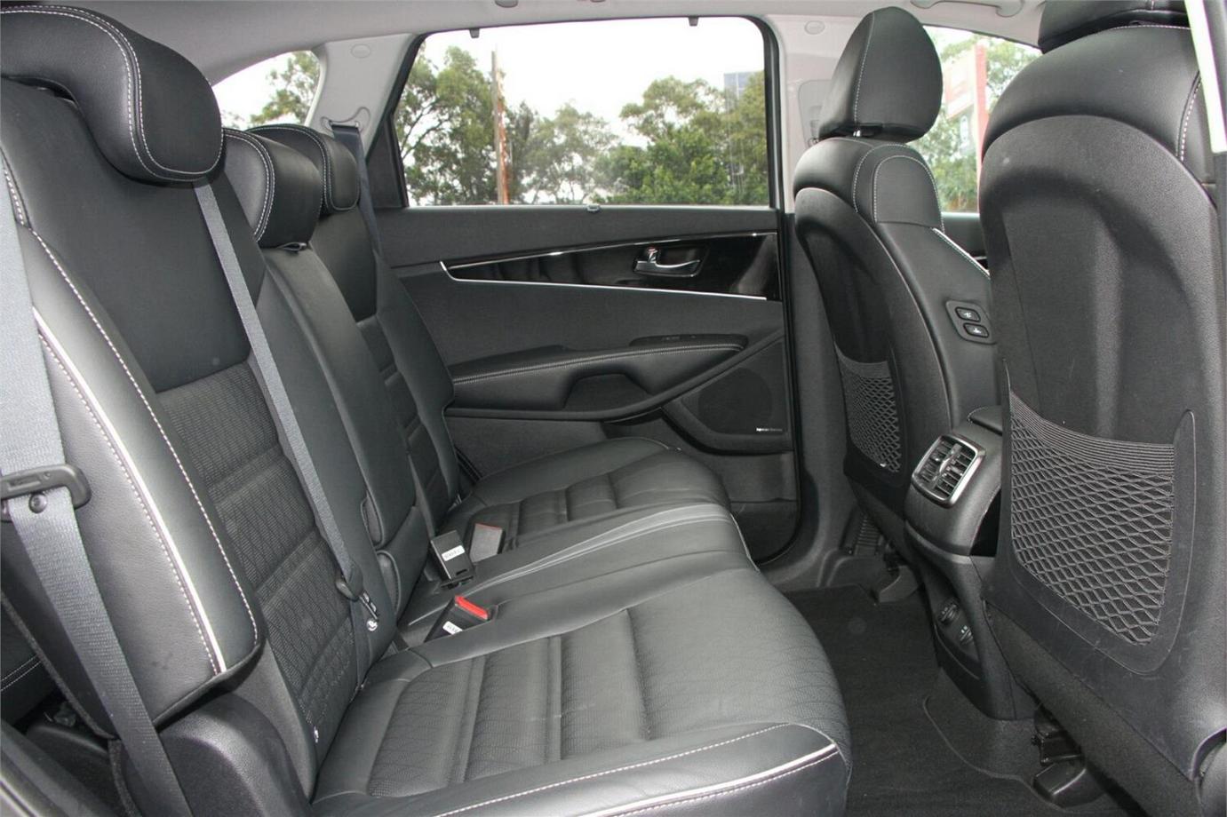 2020 Kia Sorento Gt-line-26