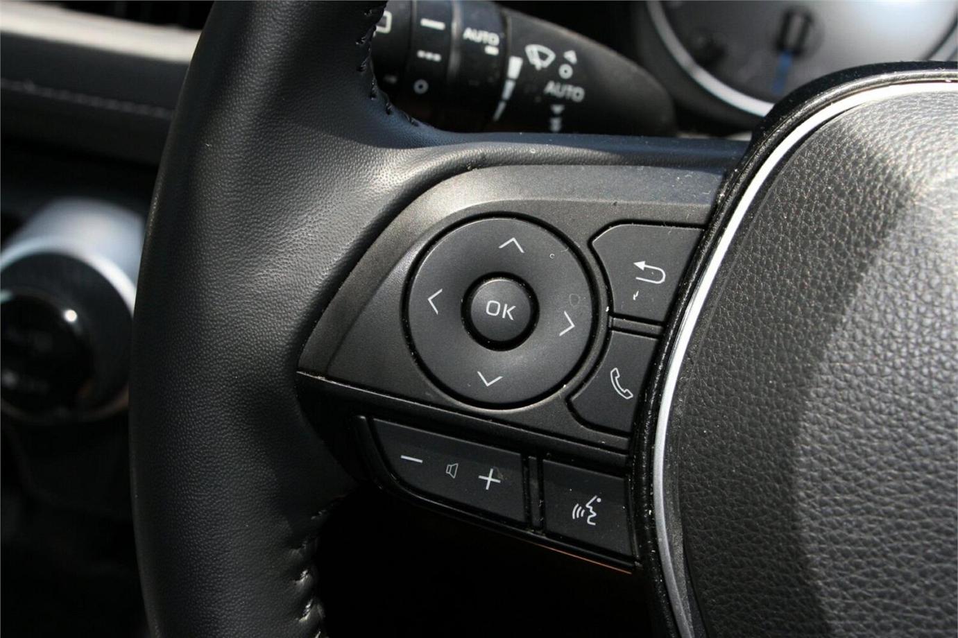 2022 TOYOTA RAV4 GX-8