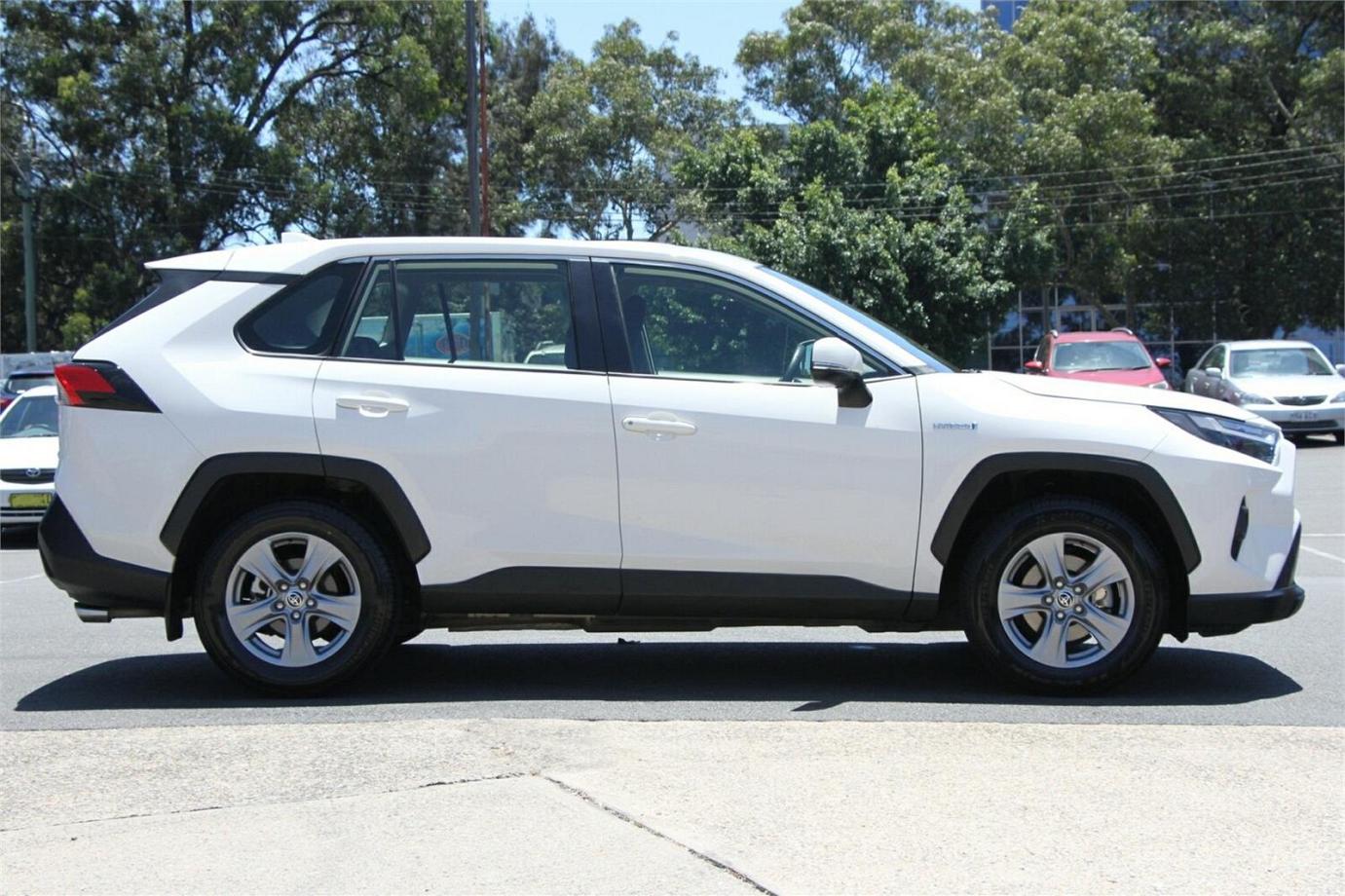 2022 TOYOTA RAV4 GX-3