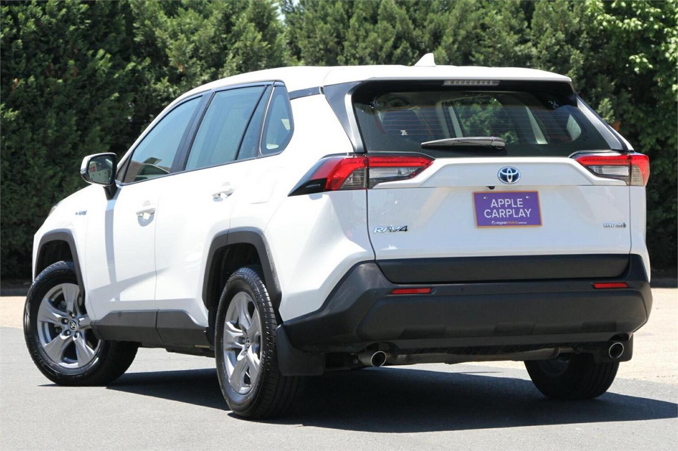 2022 TOYOTA RAV4 GX-8