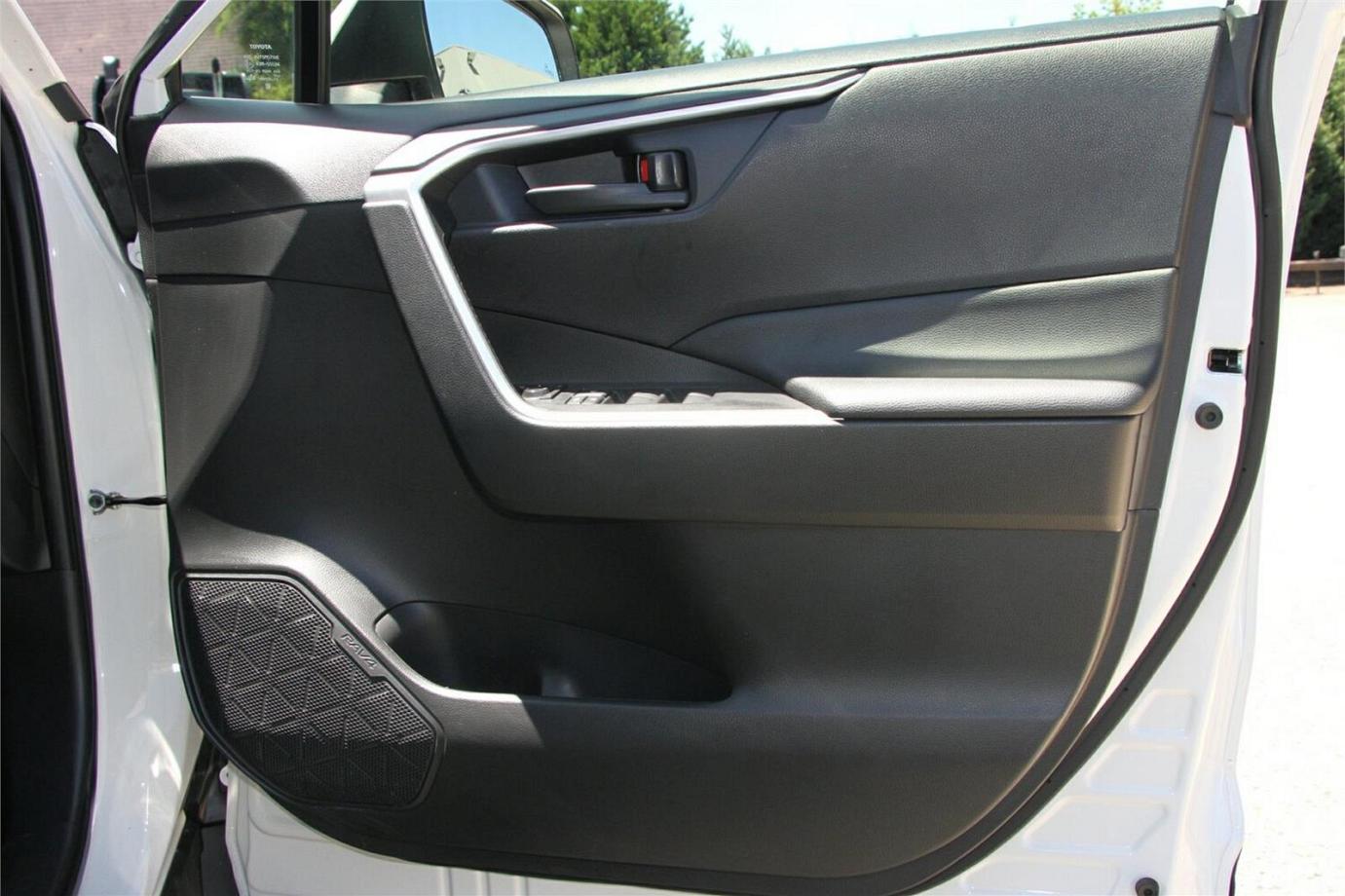 2022 TOYOTA RAV4 GX-12