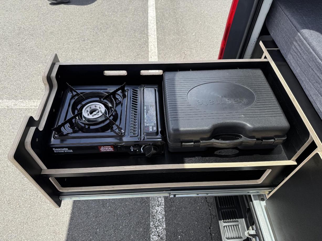 2017 Toyota Hiace Dx (camper Kit)-7
