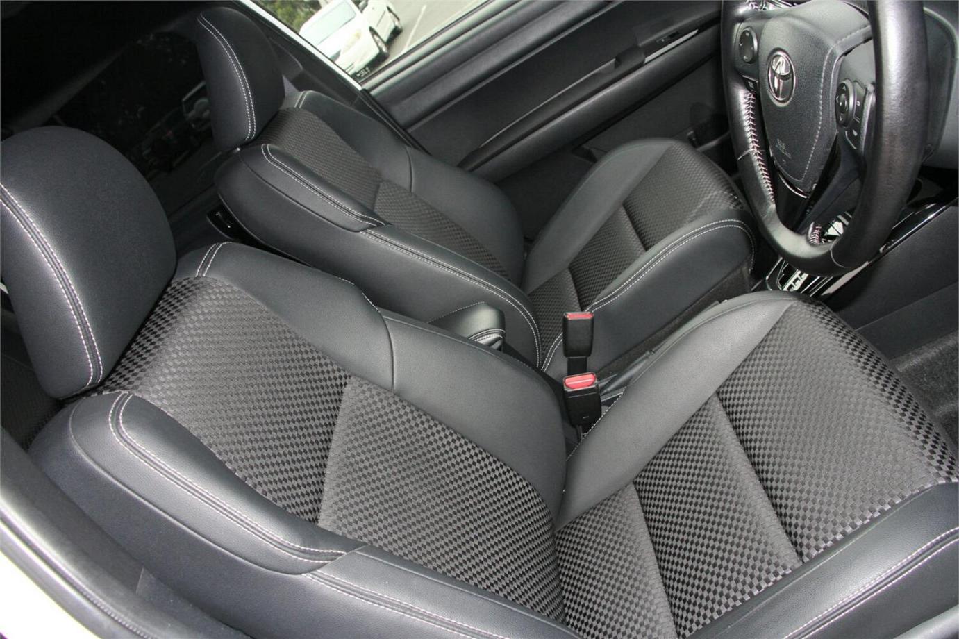 2015 Toyota Corolla Fielder Wxb (hybrid)-2