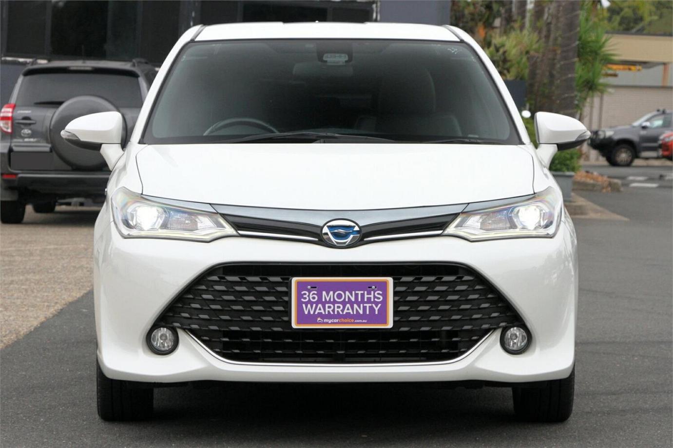 2015 Toyota Corolla Fielder Wxb (hybrid)-15