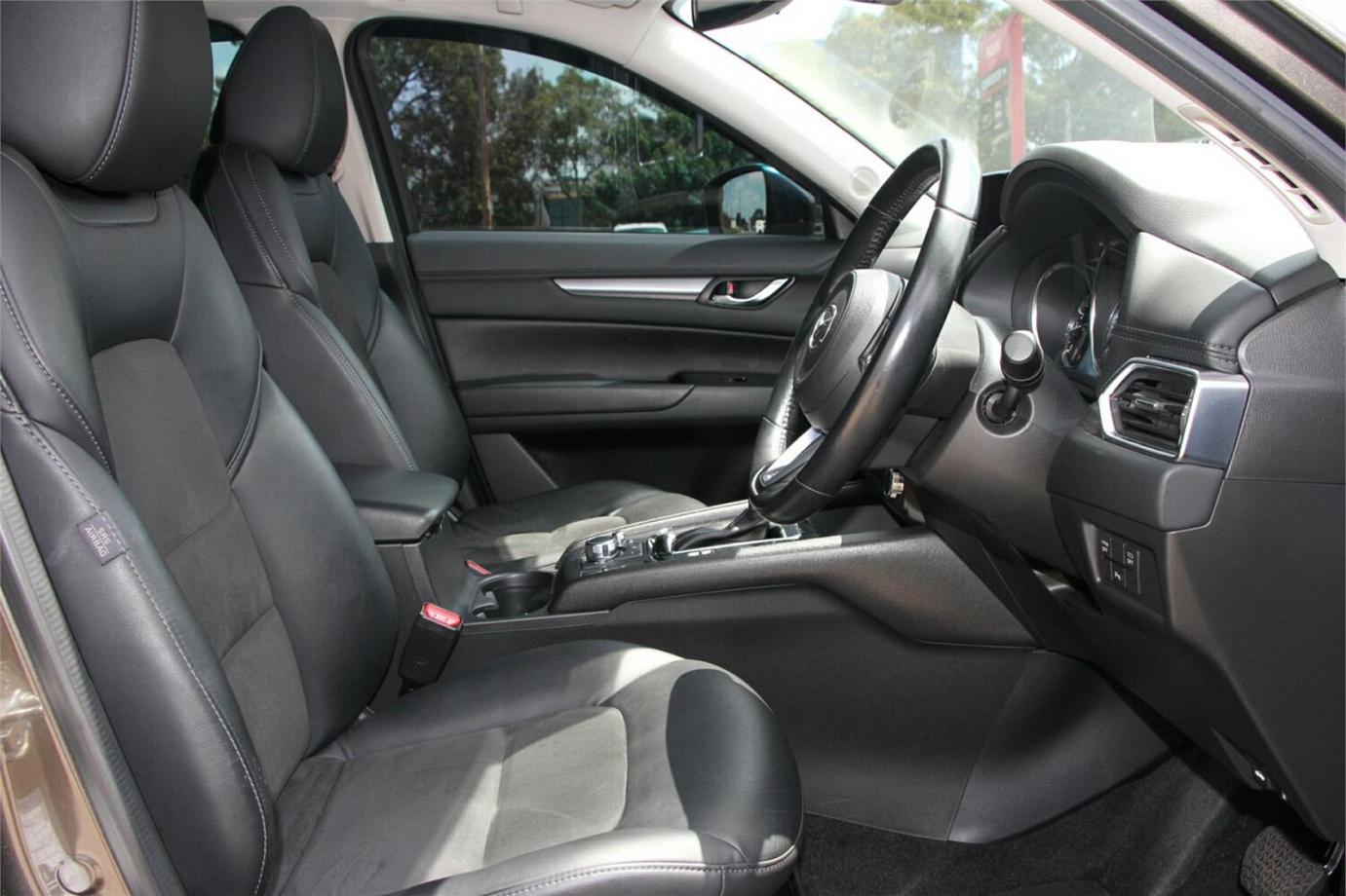 2017 Mazda Cx-5 Touring-24
