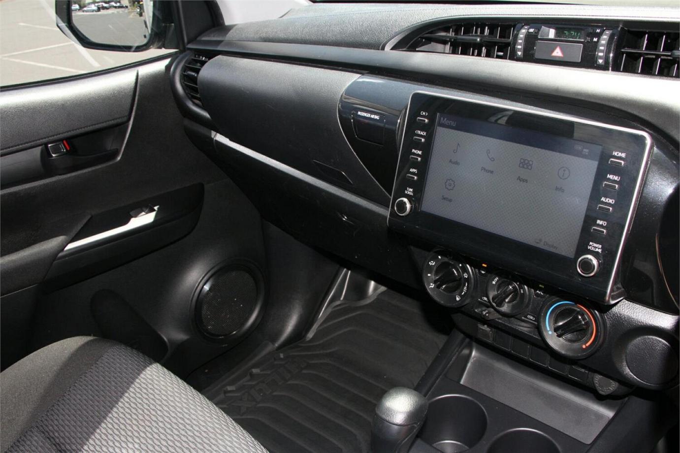 2021 Toyota Hilux Workmate-3