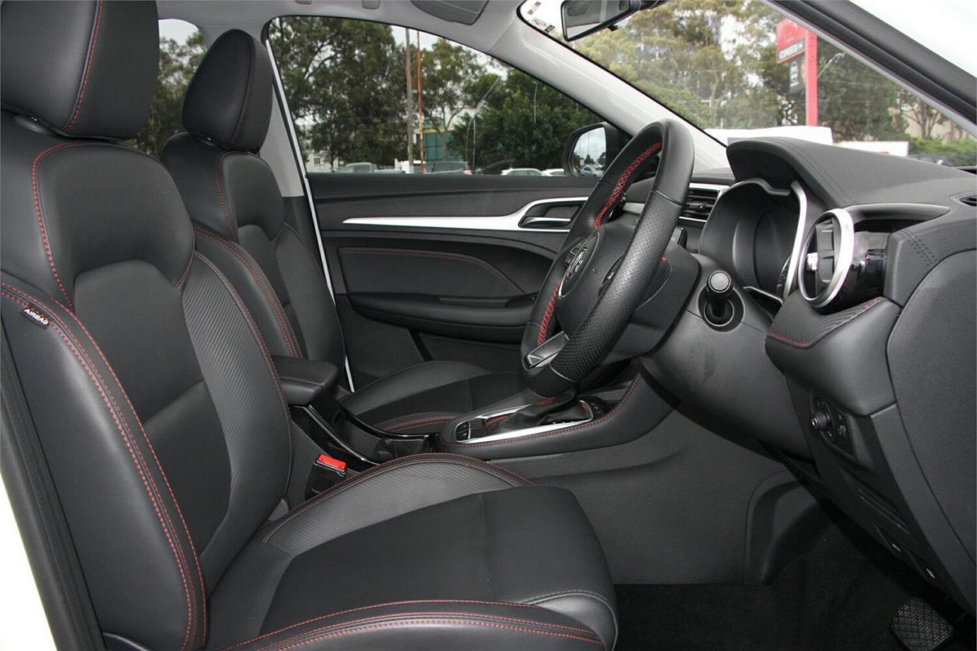 2023 Mg Zst Excite-24