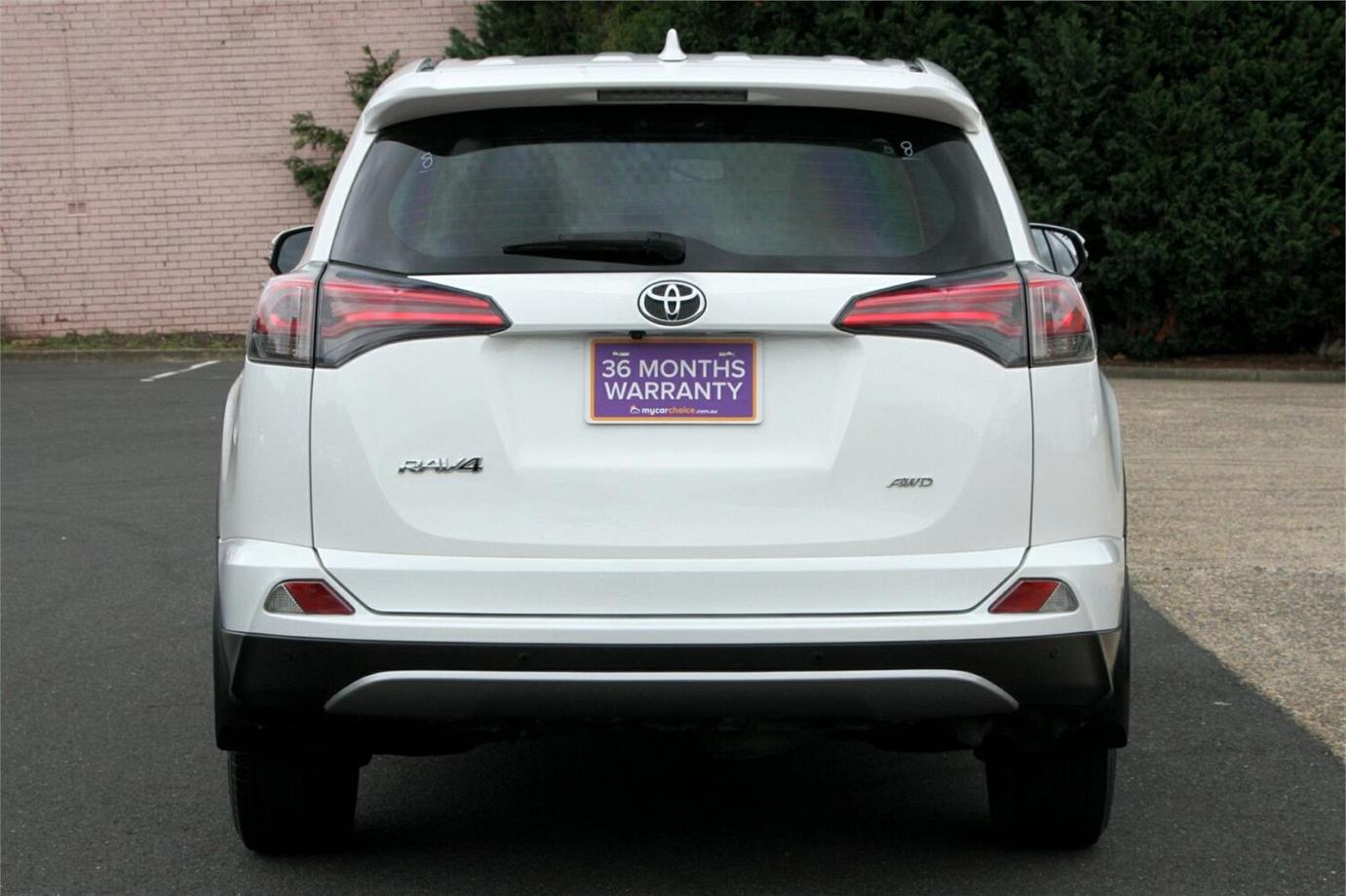 2018 TOYOTA RAV4 GX-15