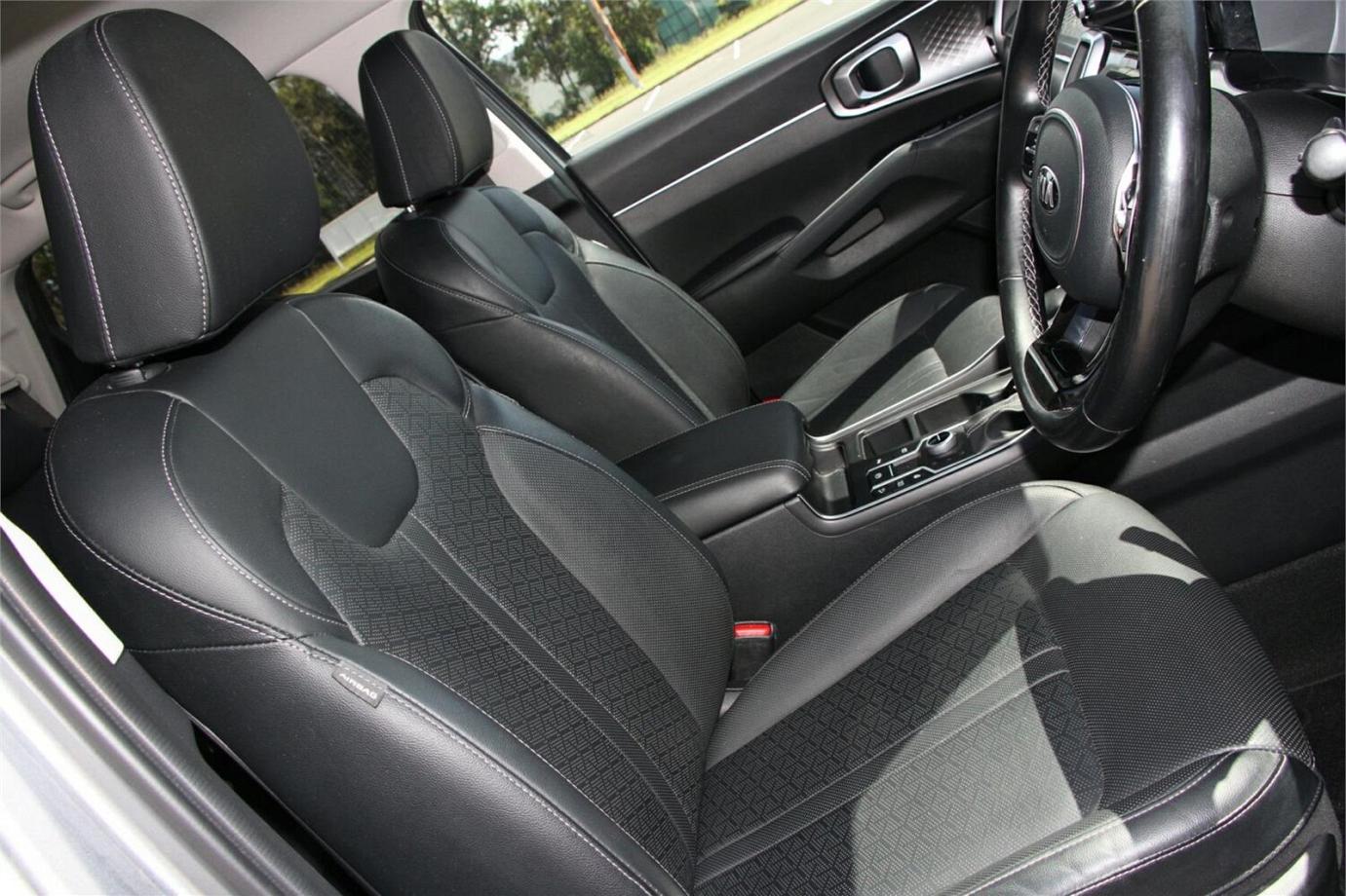 2020 Kia Sorento Sport+-2