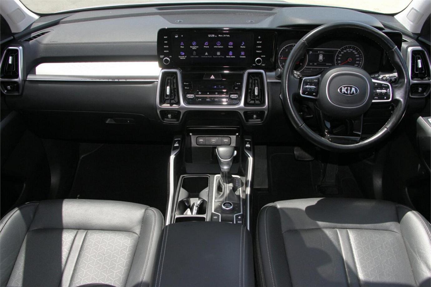 2020 Kia Sorento Sport+-24