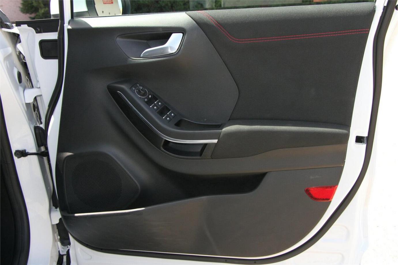 2022 Ford Puma St-line-23