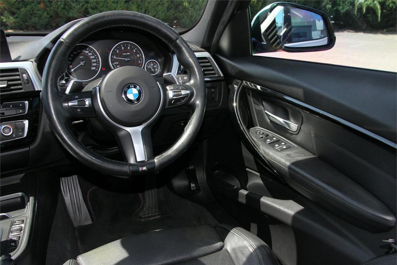 2015 Bmw 3 Series 330i M Sport-23