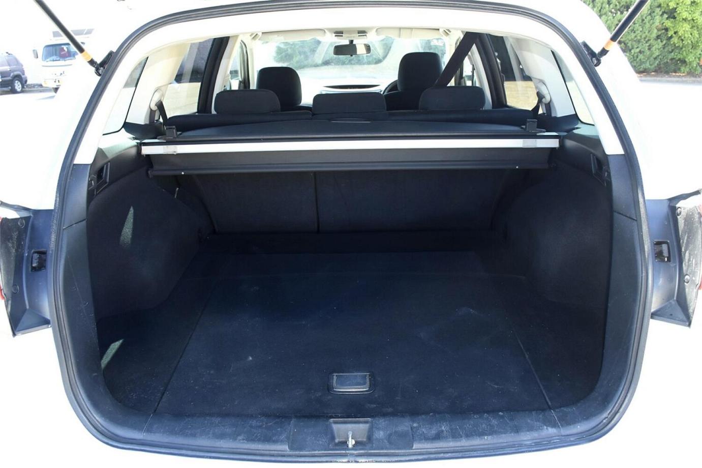 2012 Subaru Outback 2.5i-16