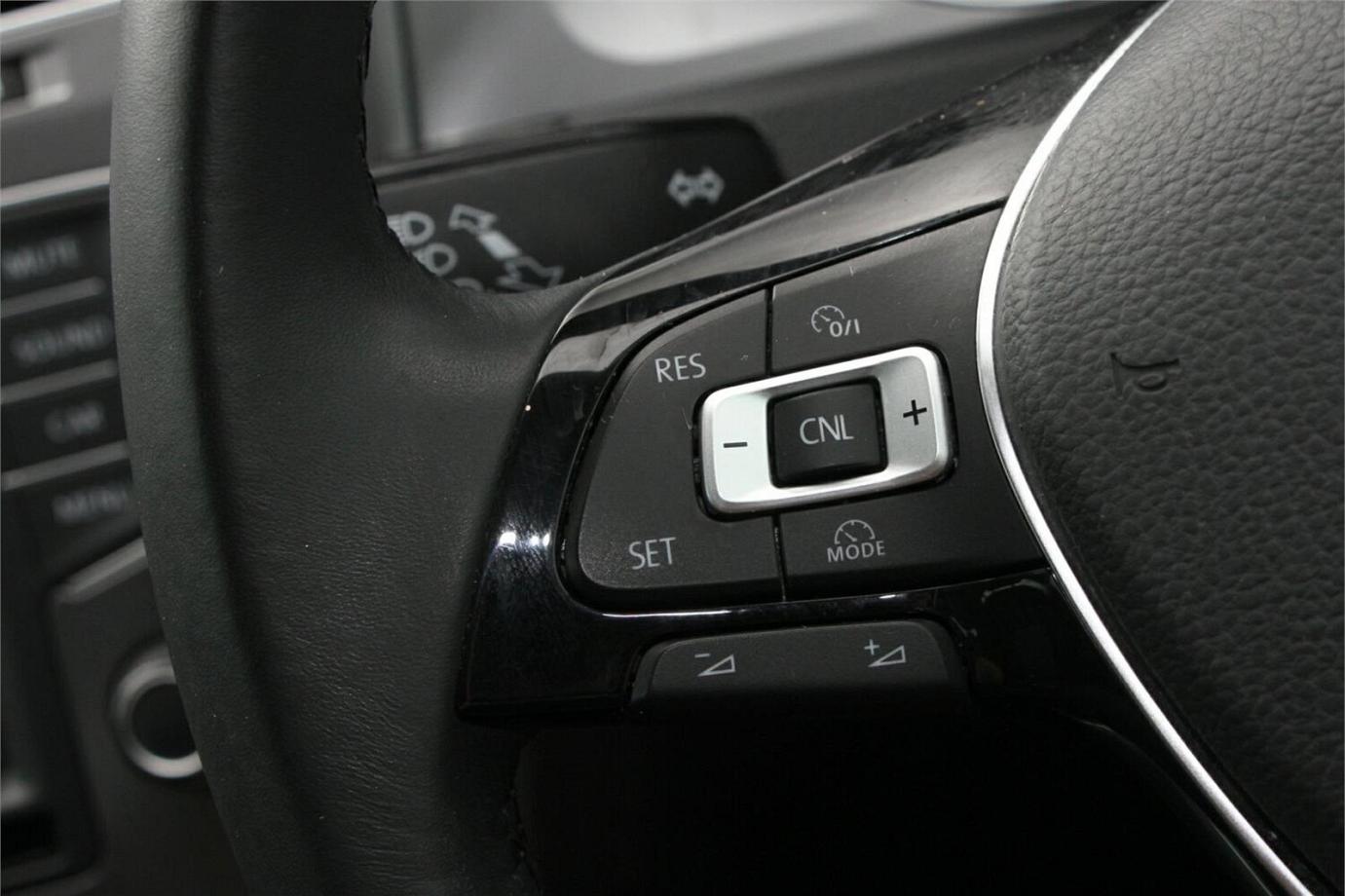 2016 Volkswagen Golf 92tsi Trendline-8