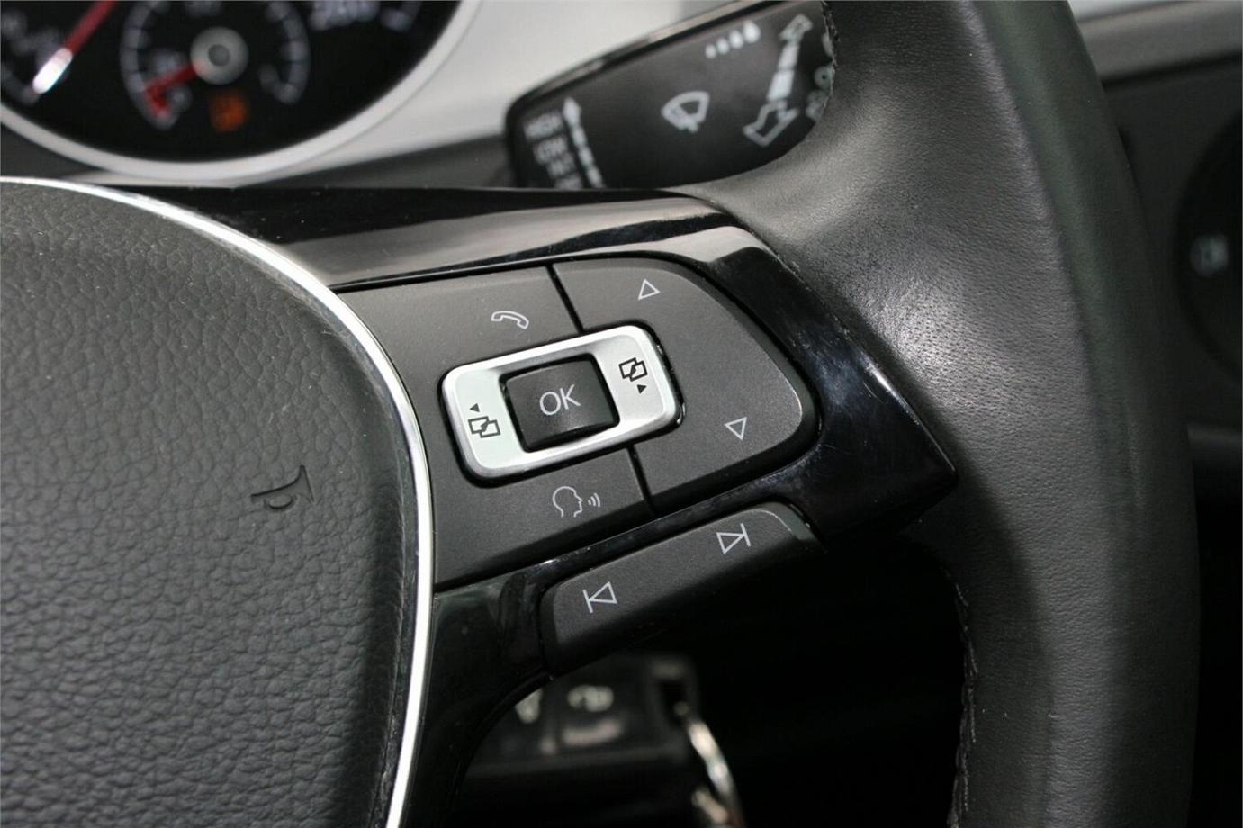 2016 Volkswagen Golf 92tsi Trendline-9