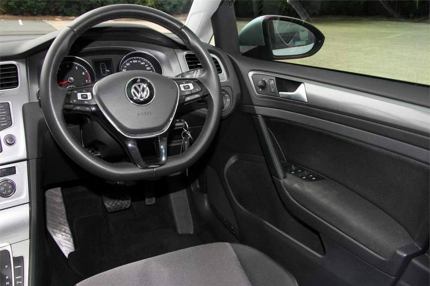 2016 Volkswagen Golf 92tsi Trendline-23