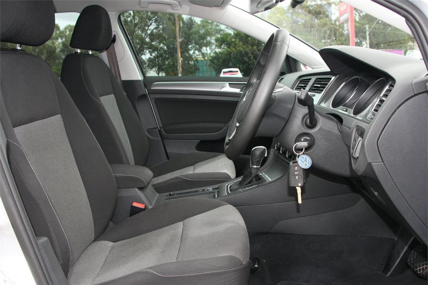 2016 Volkswagen Golf 92tsi Trendline-24