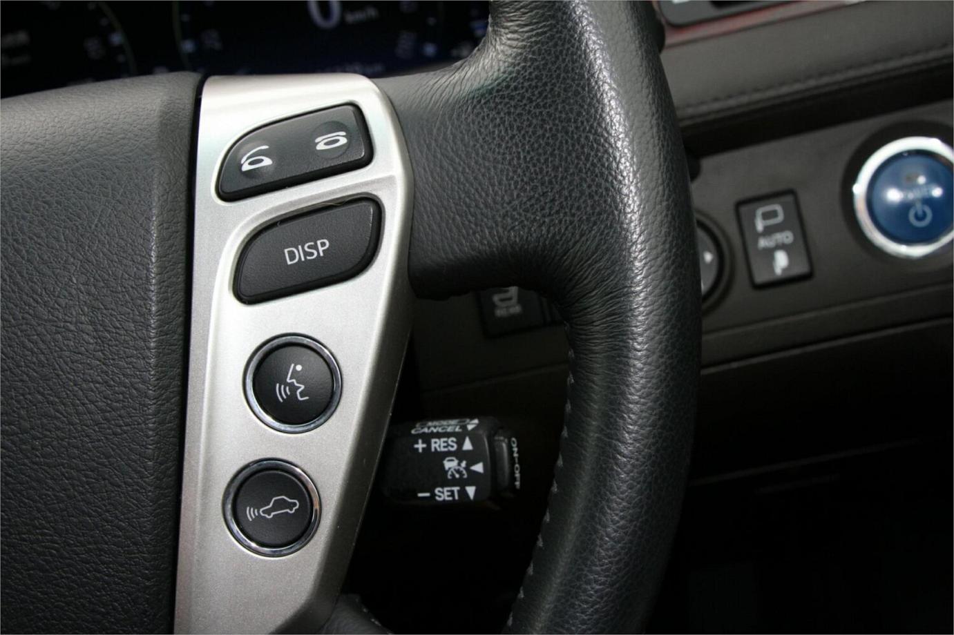 2010 Toyota Crown G (hybrid)-10