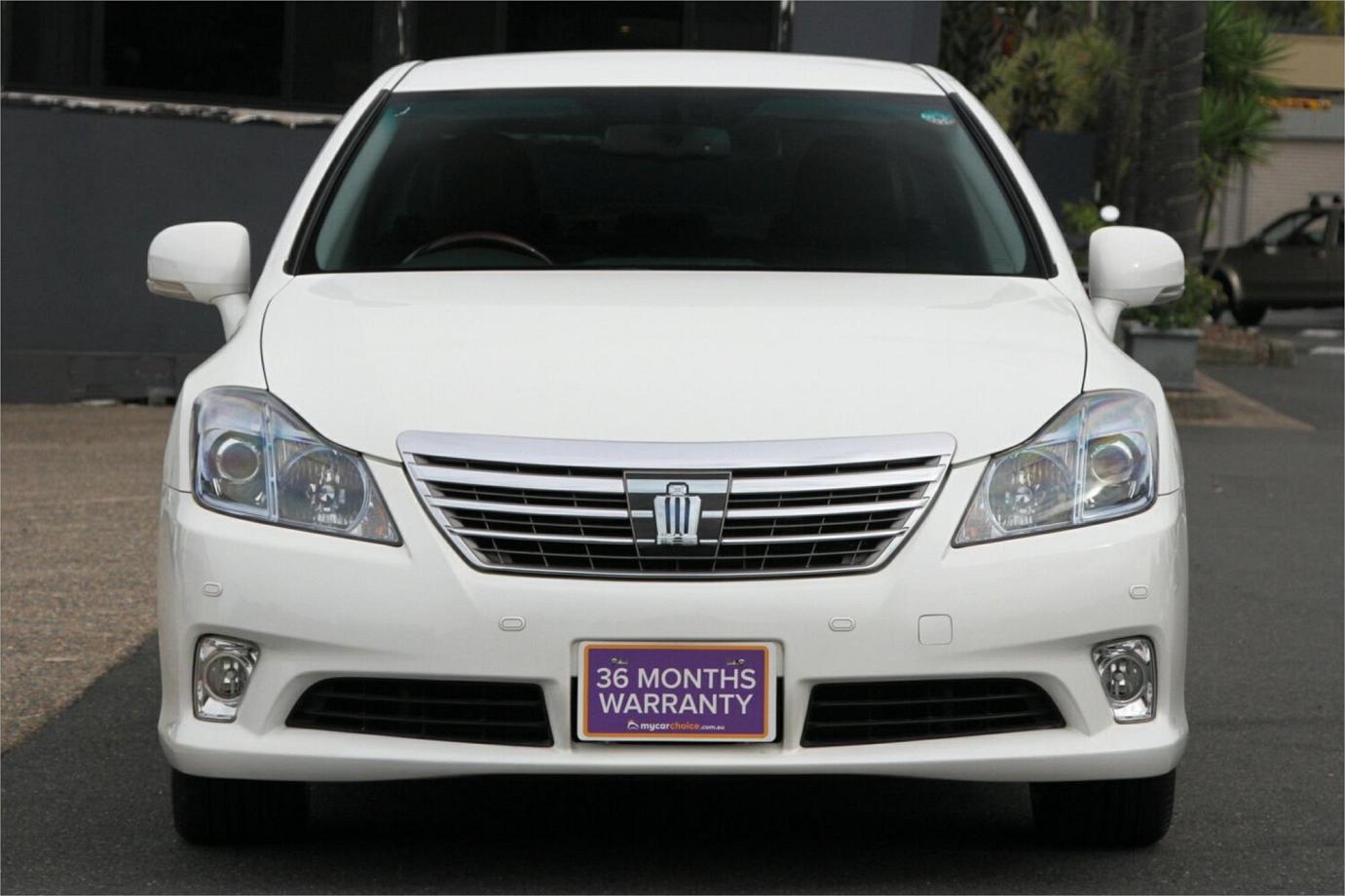 2010 Toyota Crown G (hybrid)-14