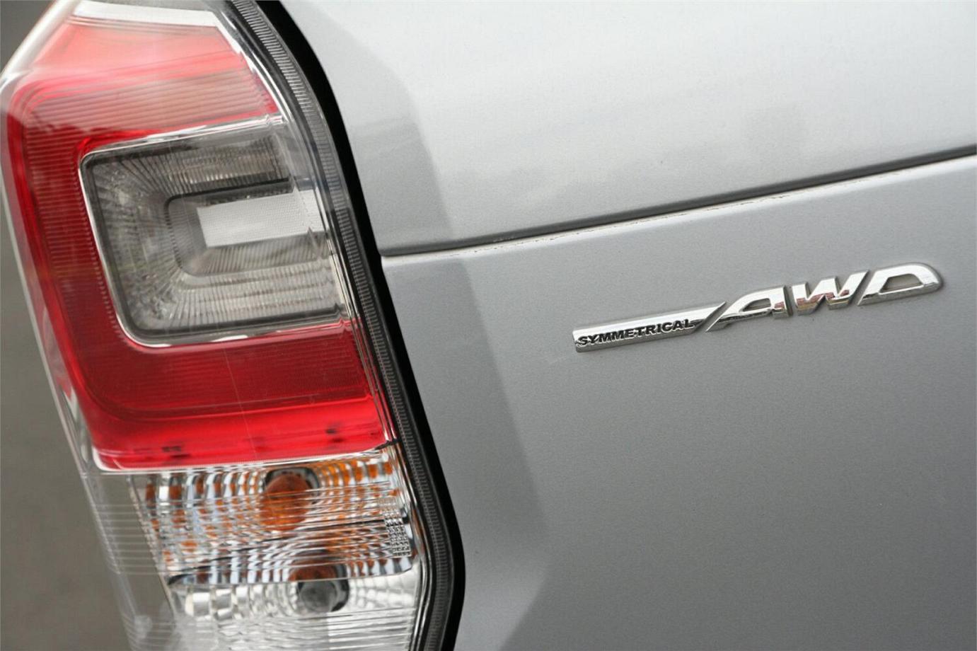 2016 Subaru Forester 2.5i-s-18