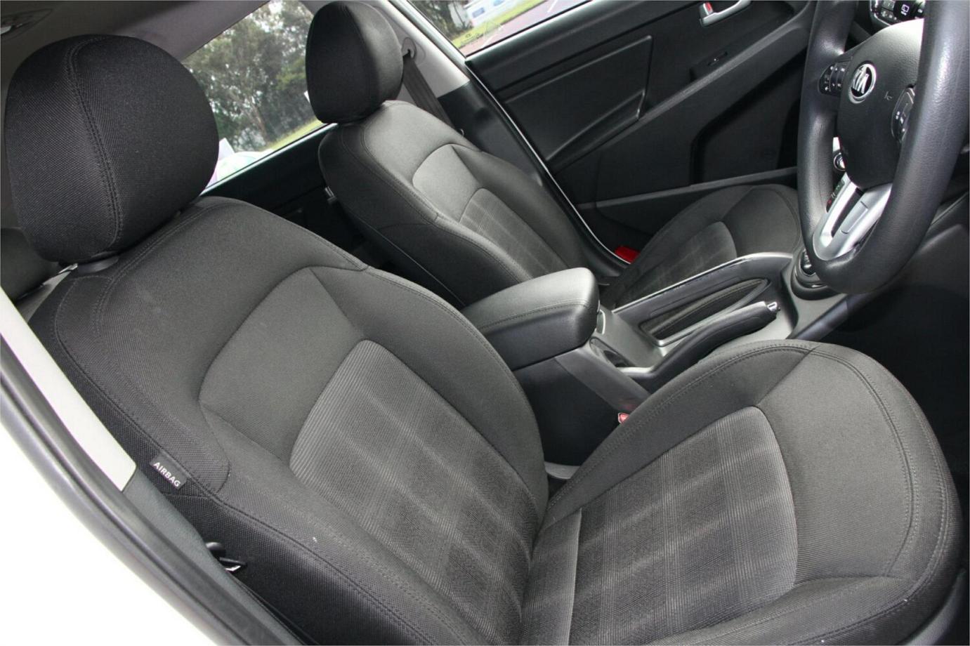 2013 Kia Sportage Si-25