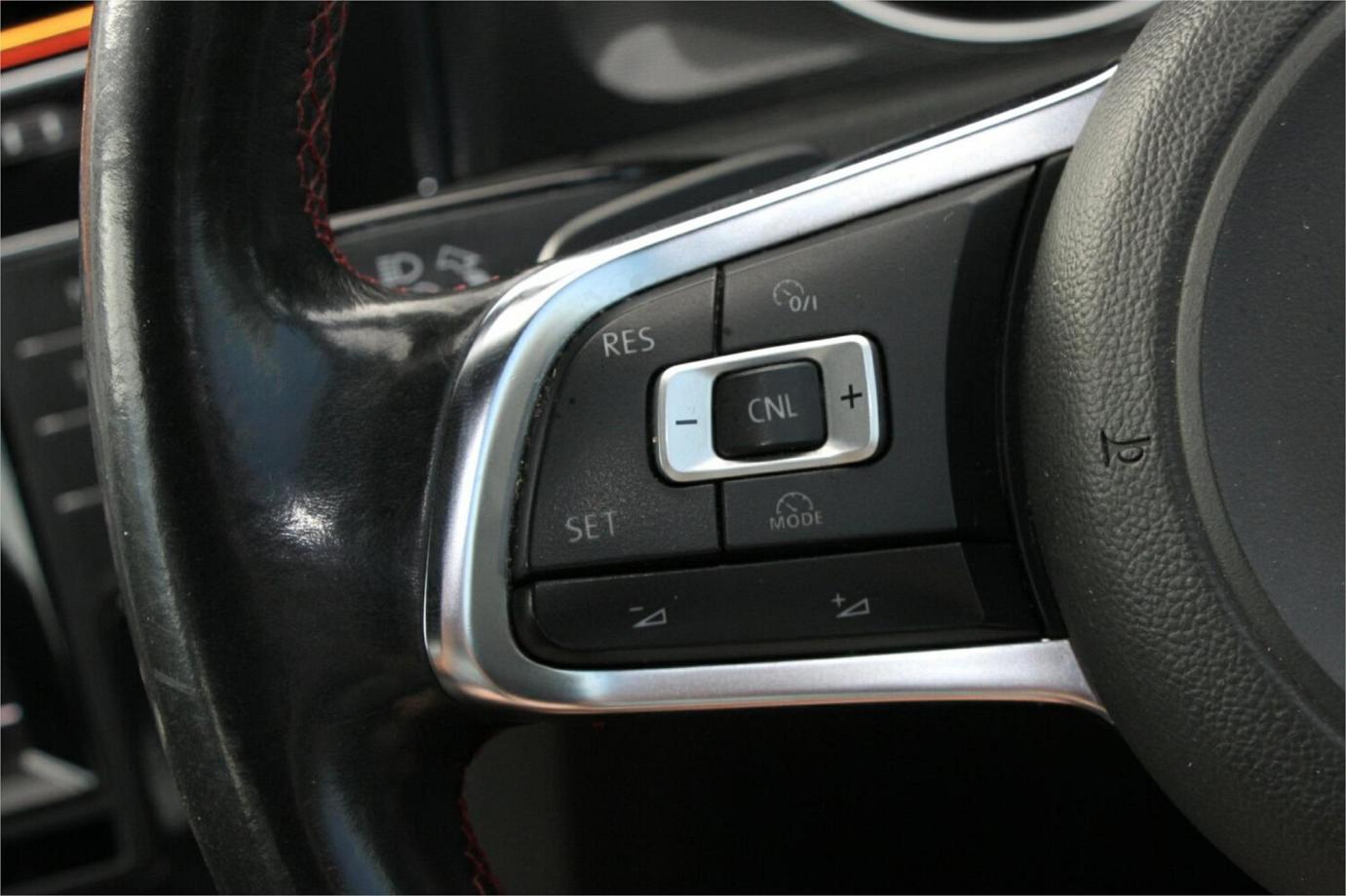 2015 Volkswagen Golf Gti-10