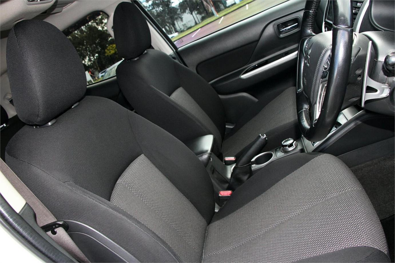 2018 Mitsubishi Triton Gls-24 2018 Mitsubishi Triton Gls-24