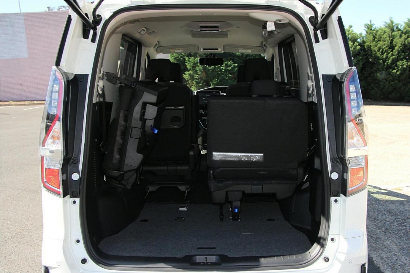 2020 Nissan Serena E- Power (highway Star)-17